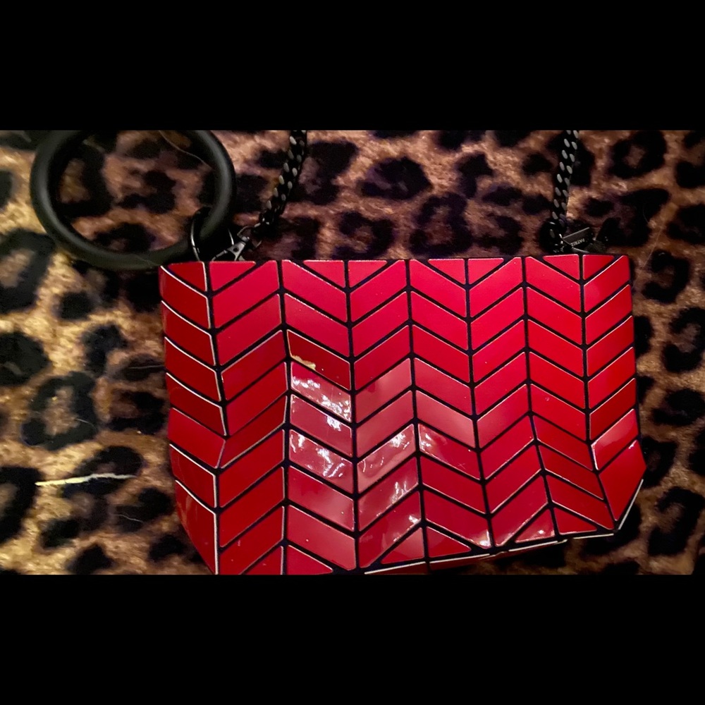 Red Purse - Picture 2 of 4